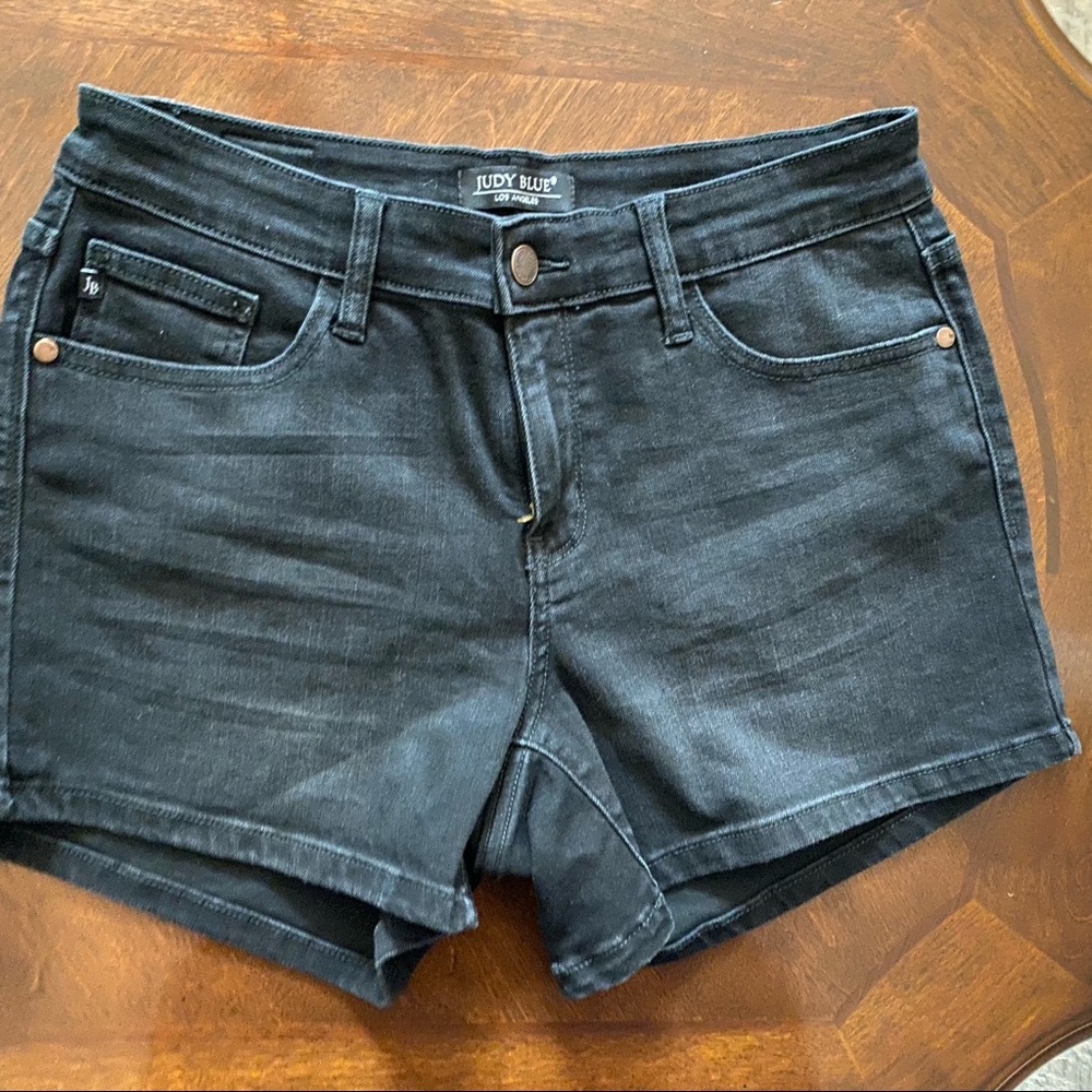 Black denim Judy Blue shorts
